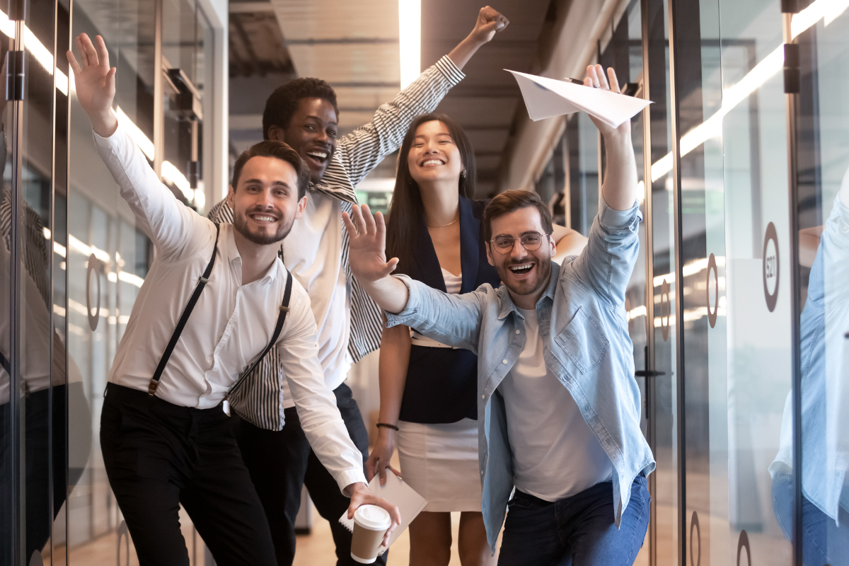 photo employés heureux et motivé